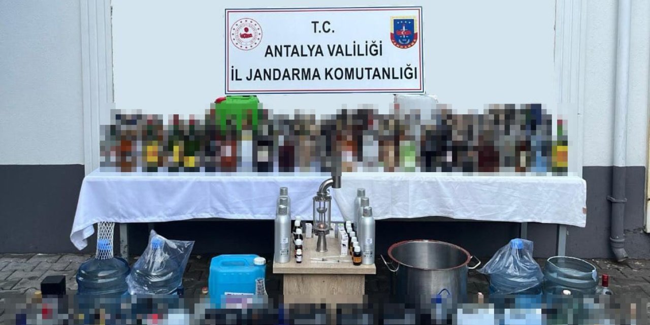 Evinde Sahte Alkol Üreten Şahıs Yakalandı