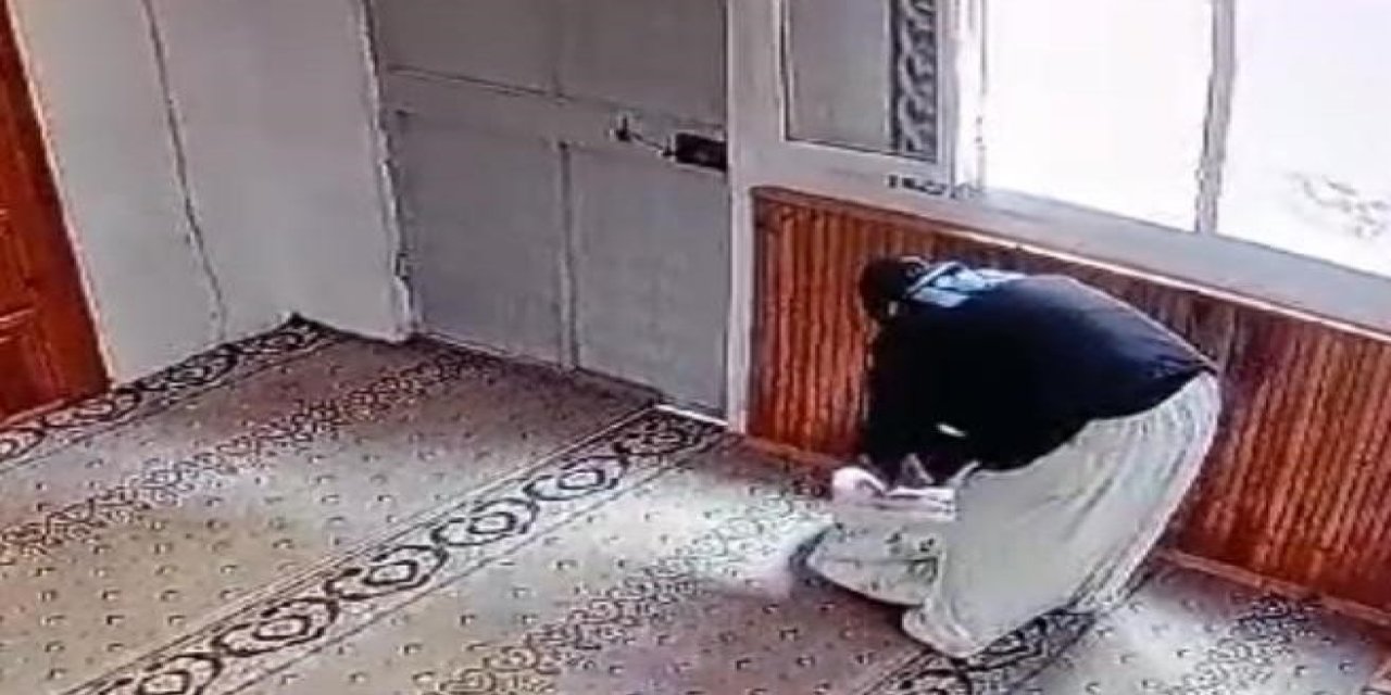 Gece Saklandığı Camide Kadın Kılığına Girip Hırsızlık Yaptı