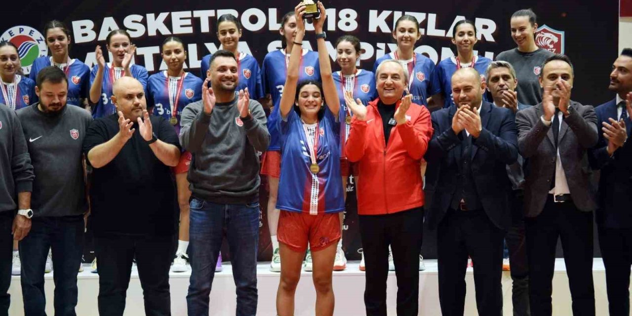 Kocagöz’den Şampiyonlara Özel Tebrik