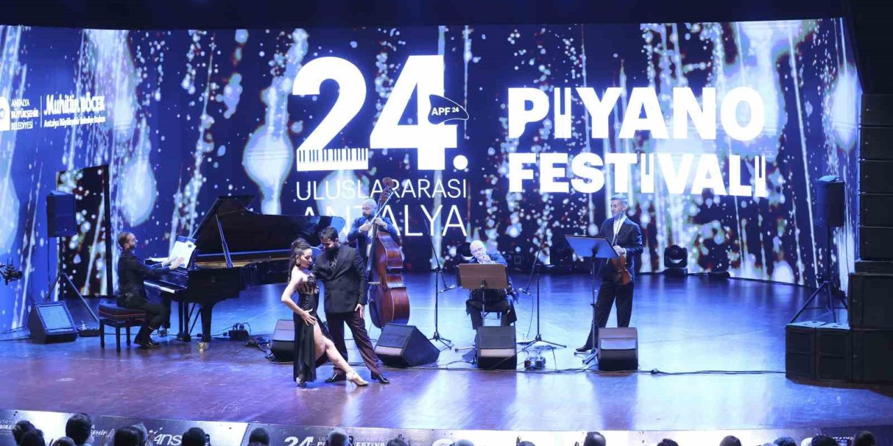Piyano Festivali’nde Tango Rüzgarı Esti