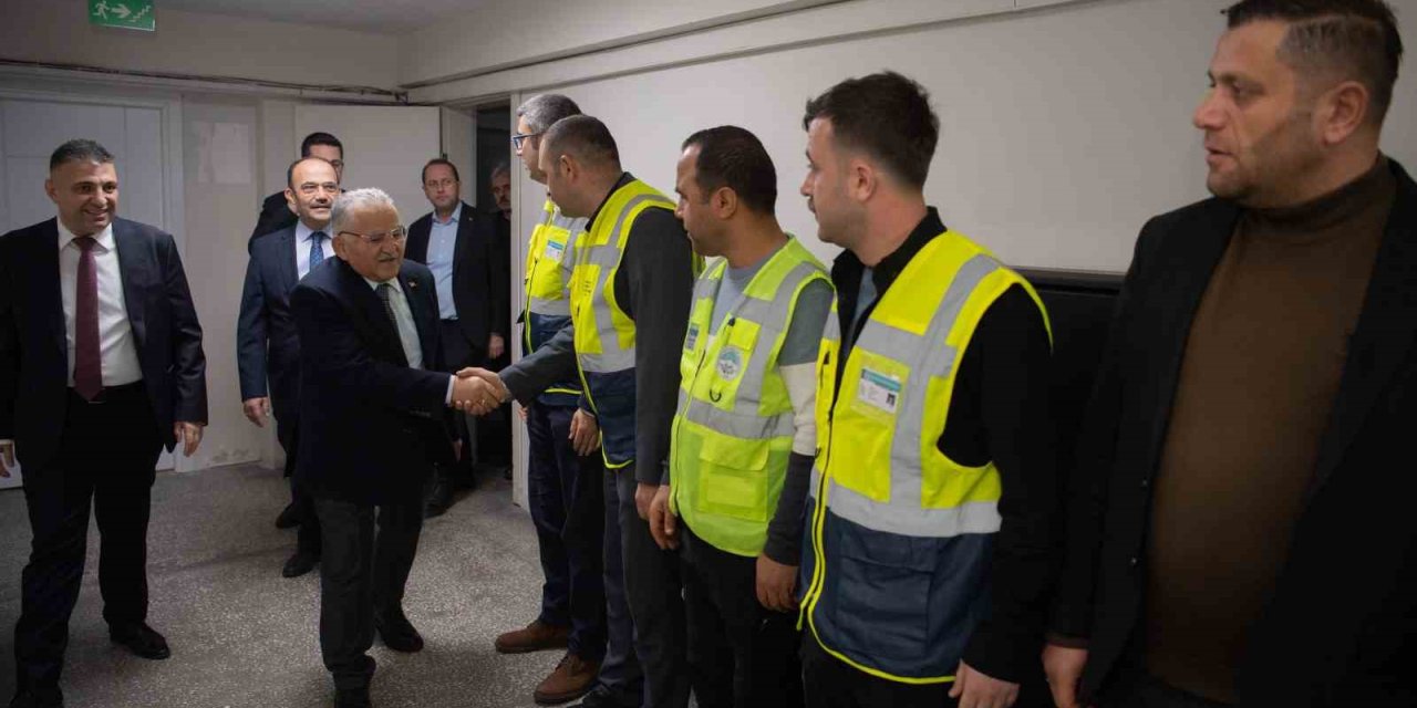 Başkan Büyükkılıç’tan Teknik Ekip İle Sabah Çorbası