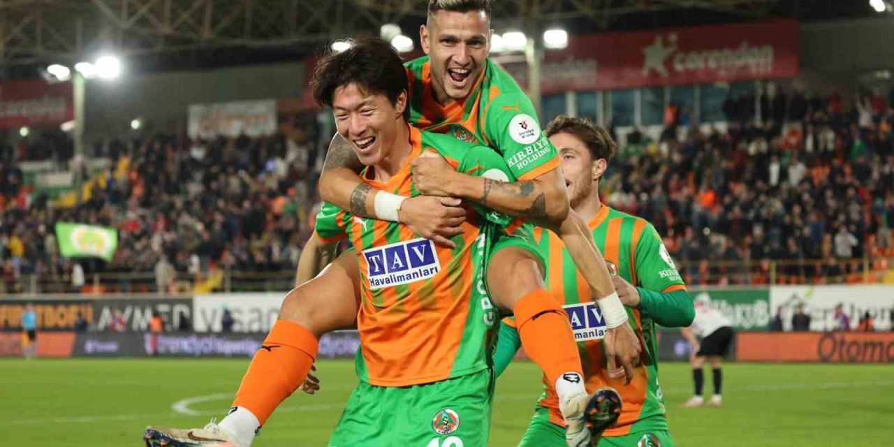 Trendyol Süper Lig: Alanyaspor: 3 - Gaziantep Fk: 0 (maç Sonucu)