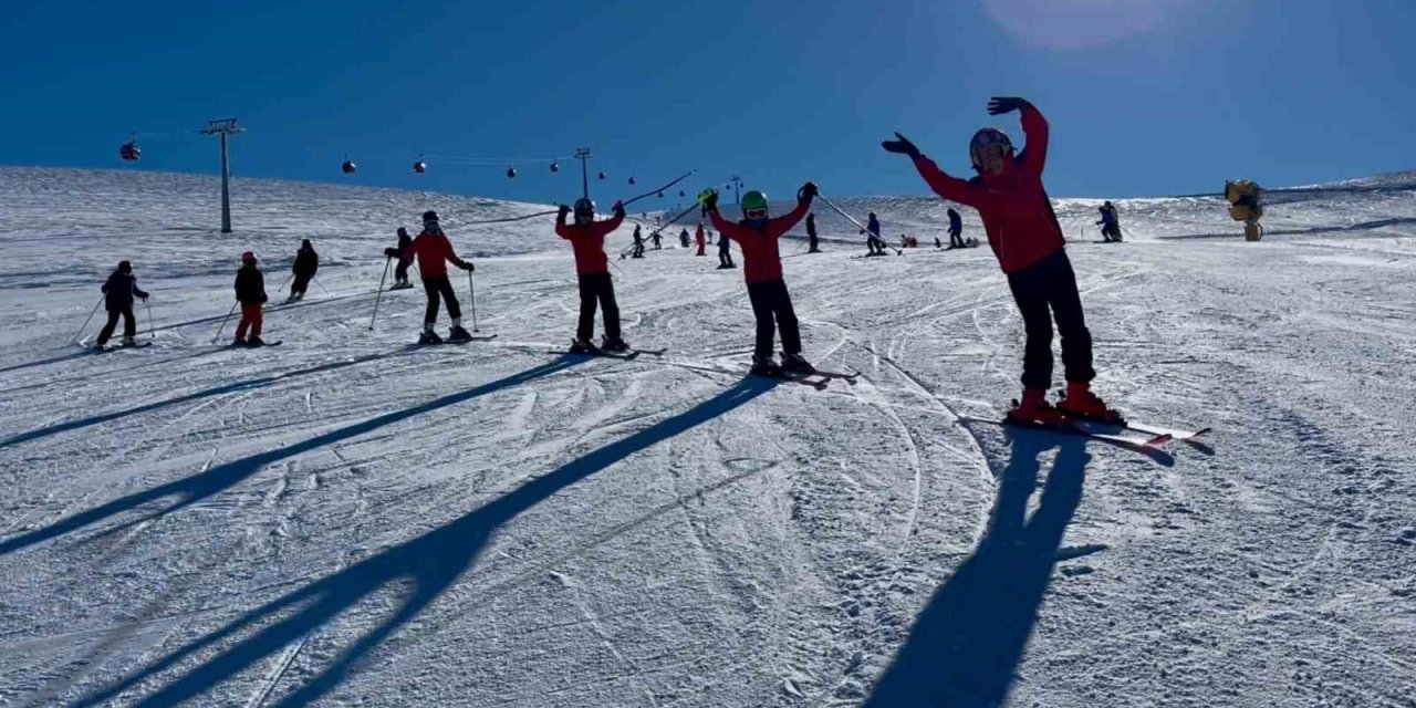 Başkan Özdoğan: "her Zaman Sporcularımızın Yanındayız"