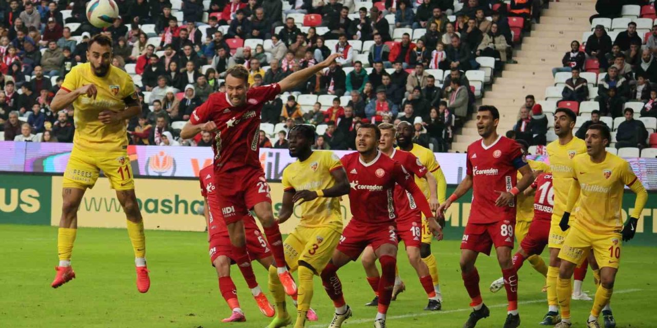 Trendyol Süper Lig: Antalyaspor: 2 - Kayserispor: 0 (maç Sonucu)