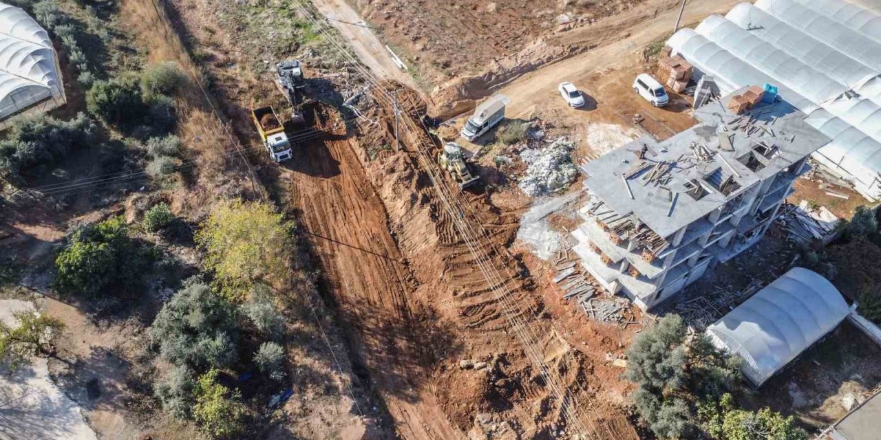 Varsak Demirel’in Su Taşkını Sorunu Çözülüyor