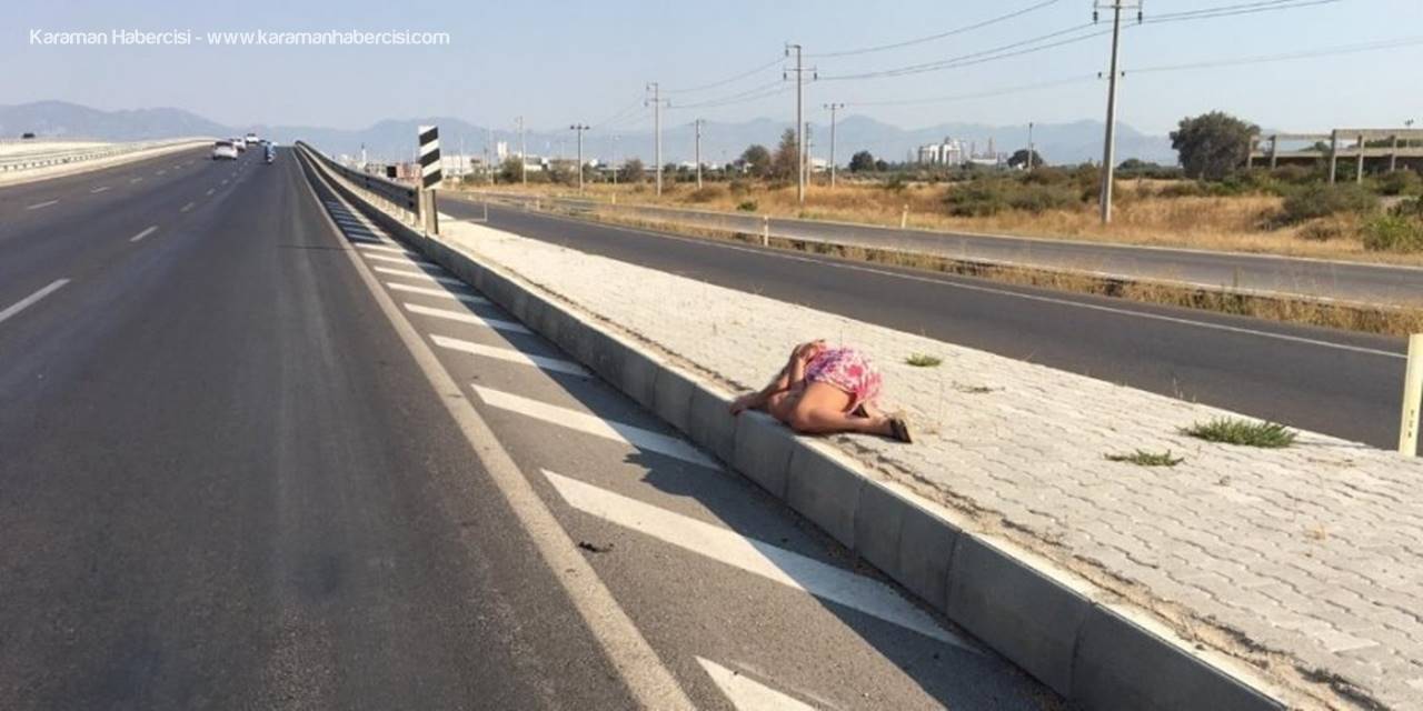 Yolda Sızıp Kalan Kadını Sağlık Ekipleri Uyandırdı