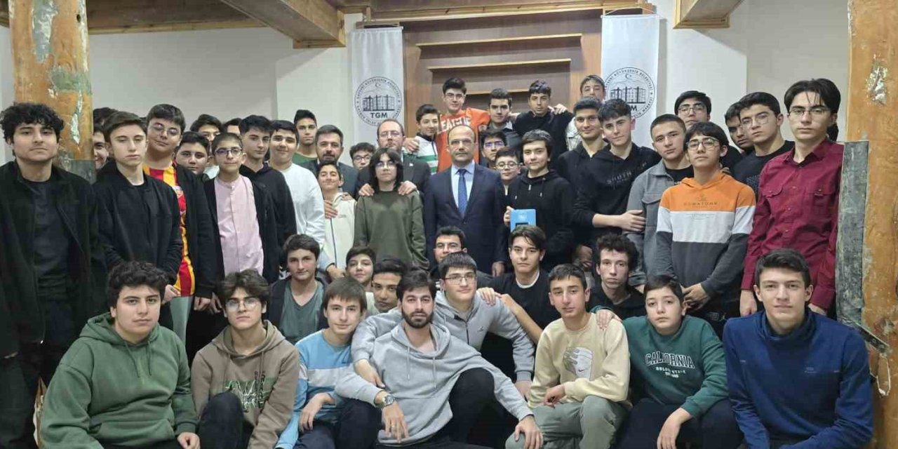 Kariyer Günleri Gençlere İlham Kaynağı Oluyor