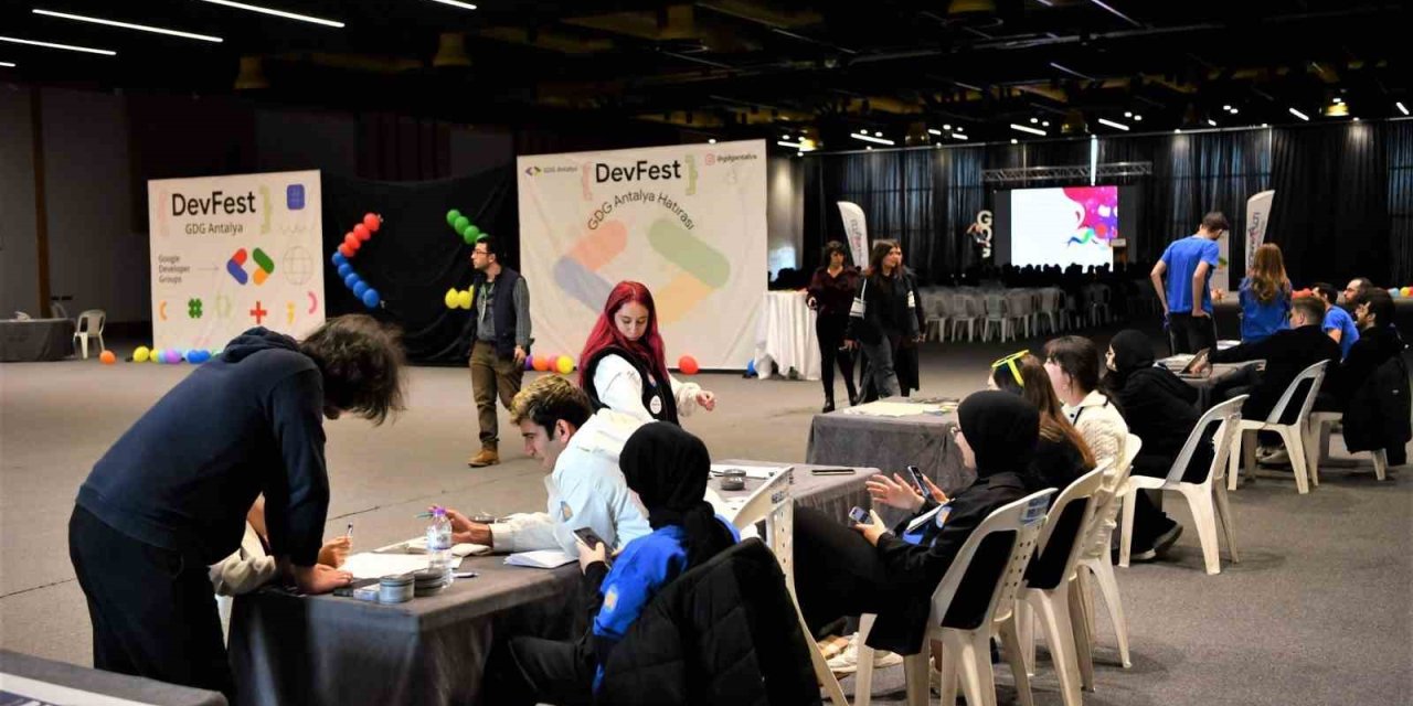 Teknolojinin Kalbi Konyaaltı’nda Attı