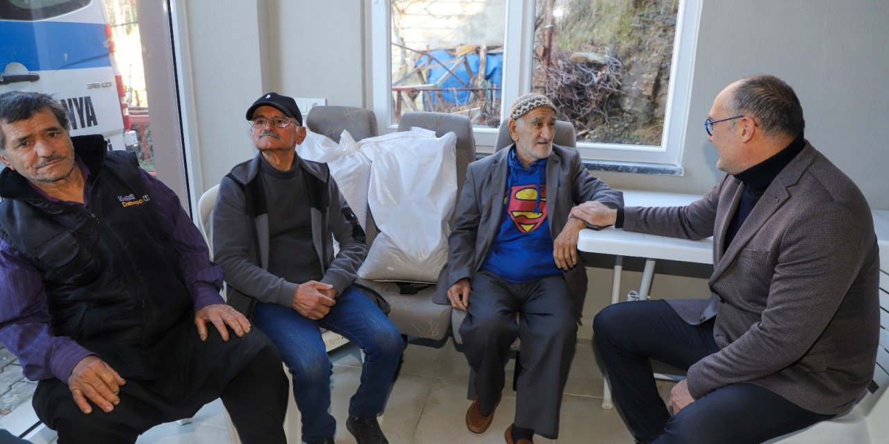 Alanya Belediyesi’nin Evde Bakım Hizmetleri Devam Ediyor