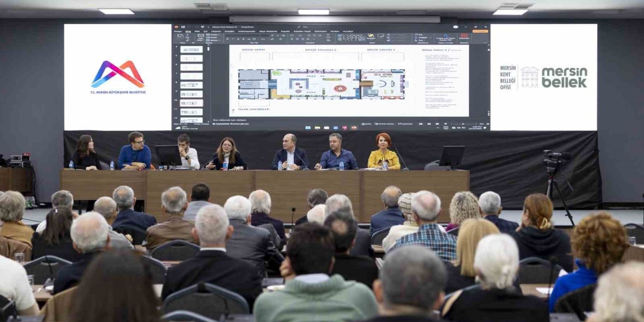 Mersin’de ’kent Müzesi’ Yapılacak Taş Bina’da Restorasyon Çalışmaları Sürüyor