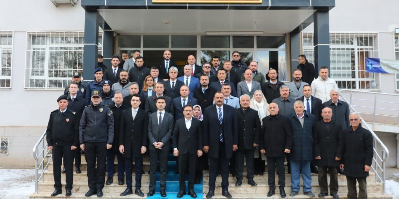 Vali Çiçek’ten Sarıoğlan Ve Özvatan İlçesinde Ziyaret