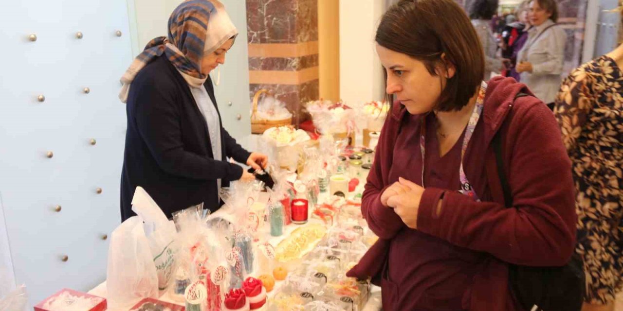 ’geleneksel Alışveriş Şenliği’ İle Üniversiteli Kızlara Burs Fonu Oluşturulacak