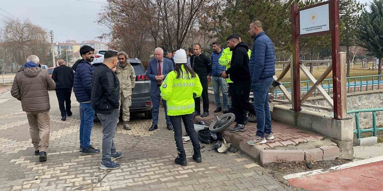 Konya’da Suv Araç İle Motosiklet Çarpıştı: 1 Yaralı