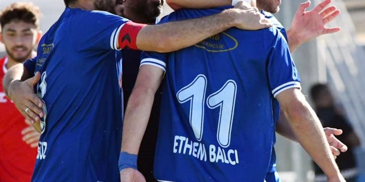 Erciyes 38 Fk Kart Karnesi: 4 Kırmızı 41 Sarı Kart