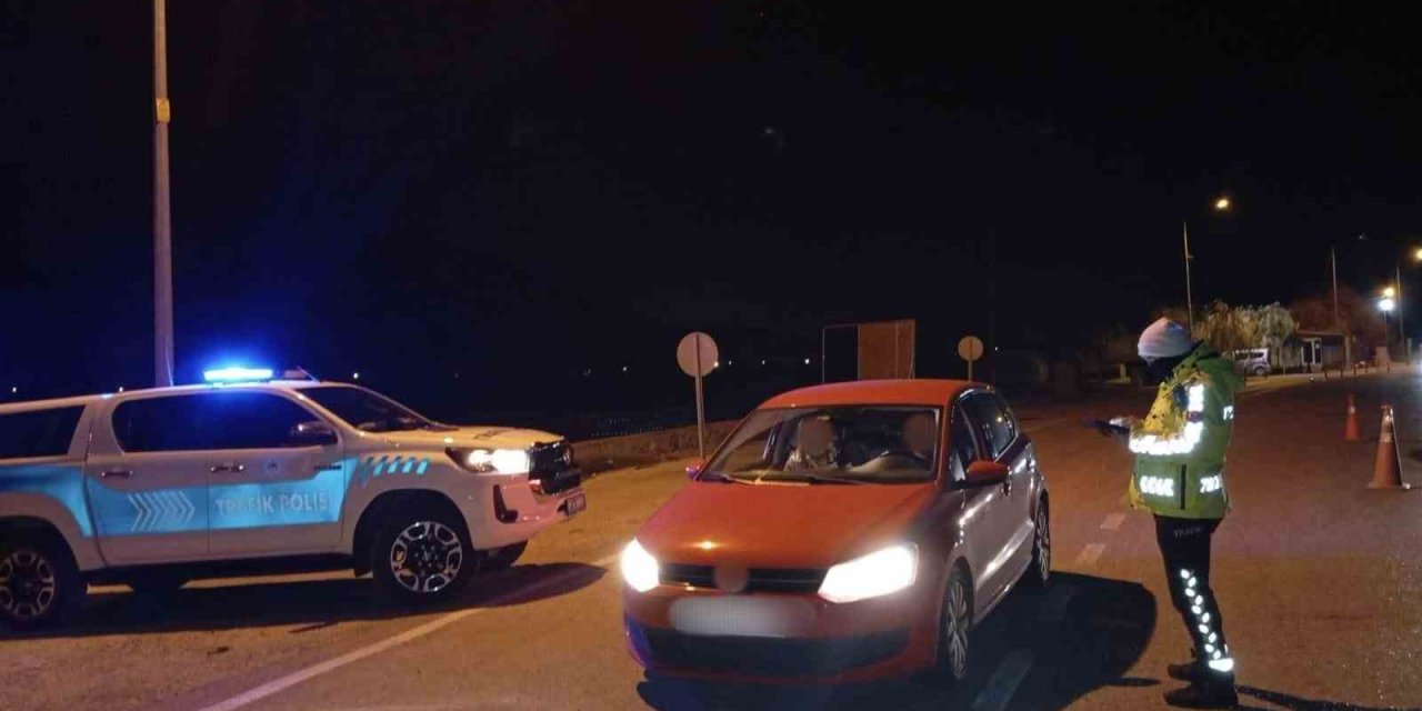 Antalya’da Son 1 Haftada 16 Bin 687 Araç Ve Sürücüye Ceza Kesildi