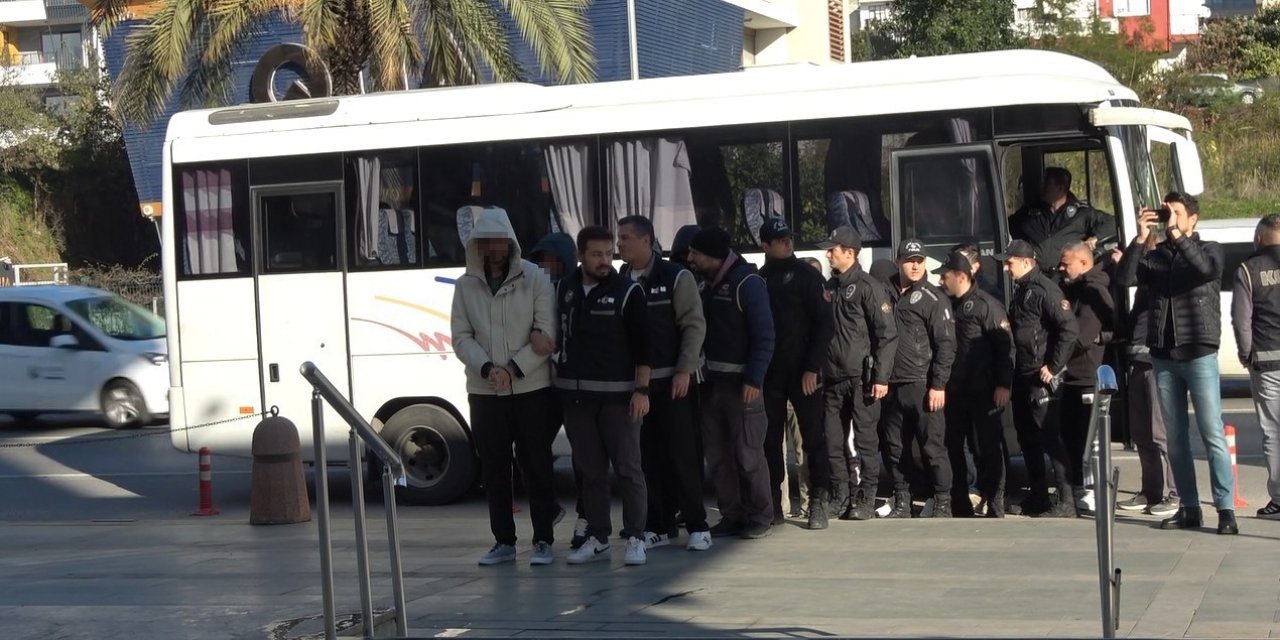 Alanya’da Yasa Dışı Bahis Operasyonu: 13 Gözaltı