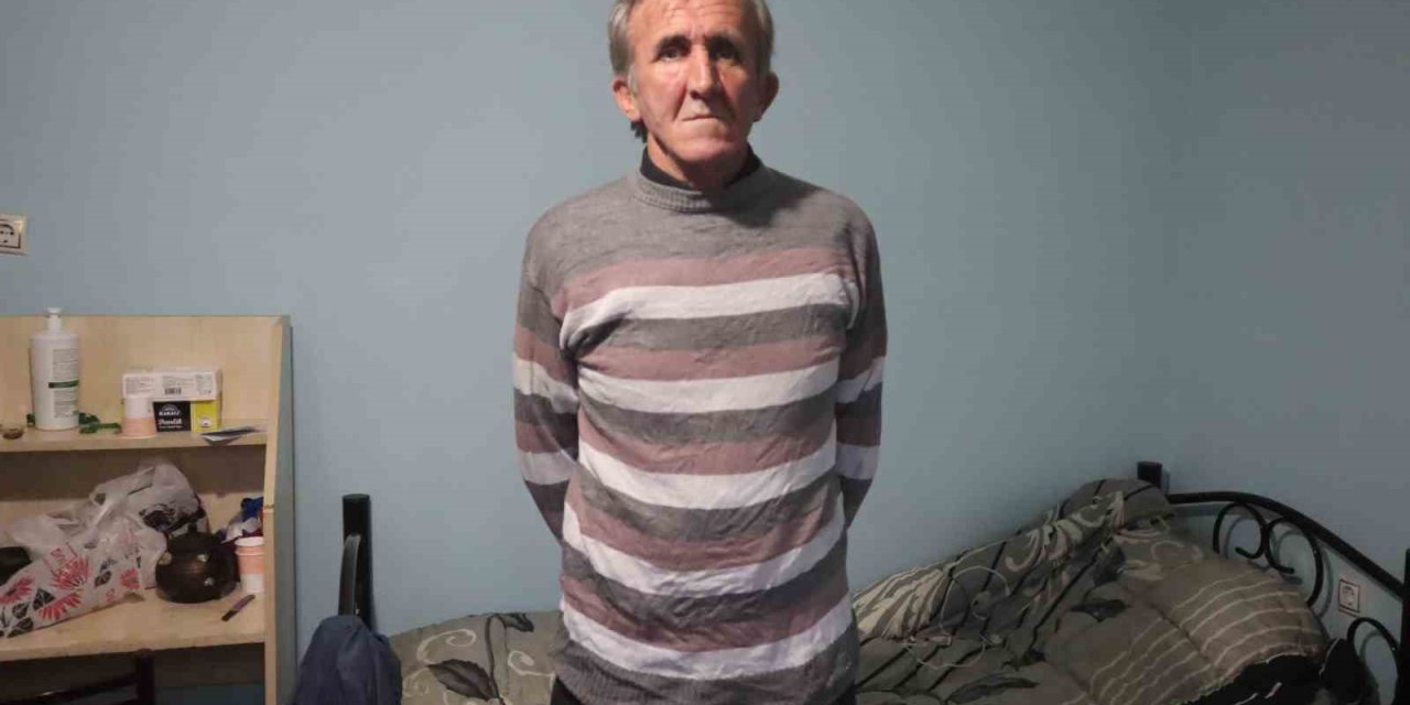 Eşi Evi Terk Edince Düzeni Bozulan Baba, Evlatlarını Aynı Çatı Altında Kavuşturmak İstiyor