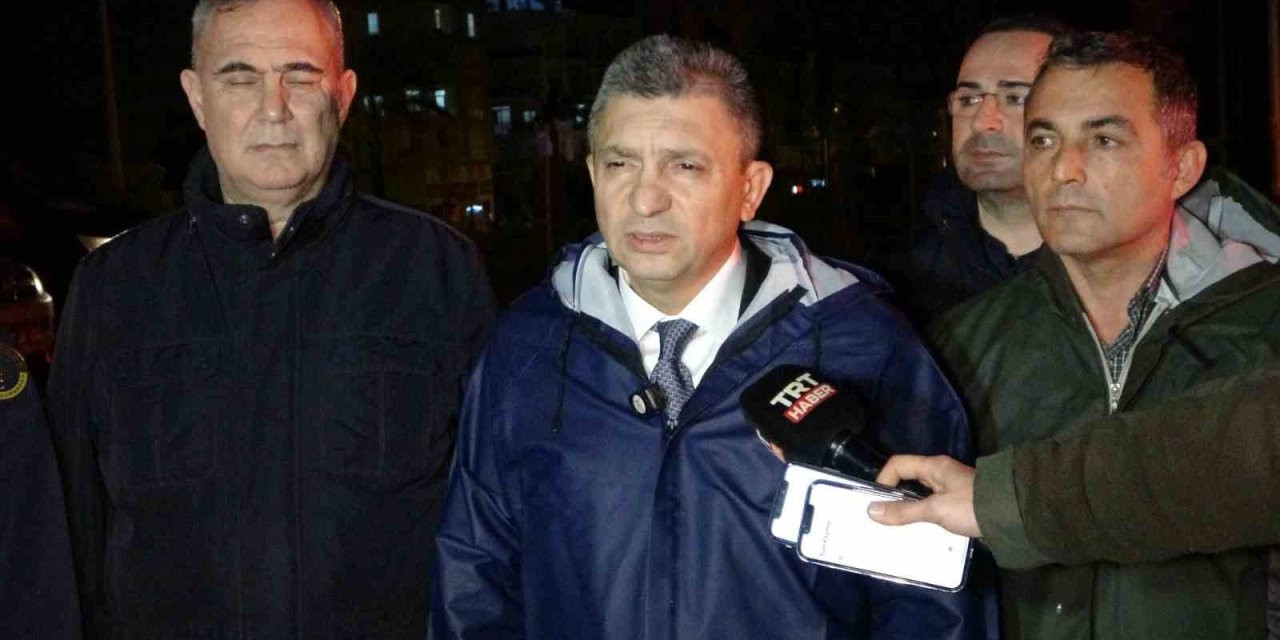 Antalya Valisi Şahin: "5 Saatte 106 Kilogramlık Büyük Yağış Aldık"