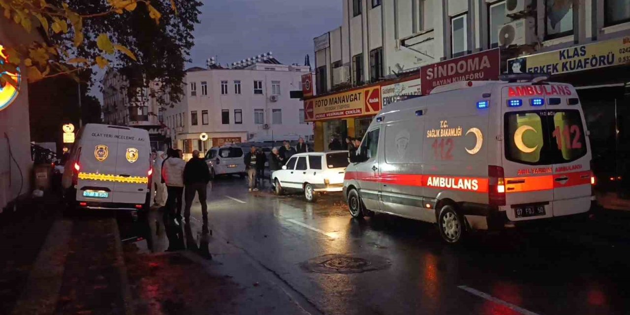 Pastane Şefi Tek Başına Yaşadığı Evde Ölü Bulundu