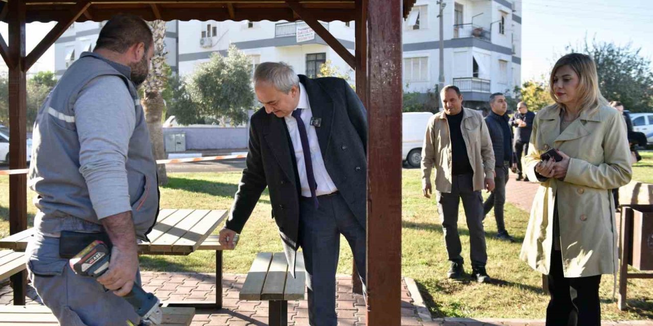 Kepez Belediyesi Hizmet İçin Bürokratları İle Sahada