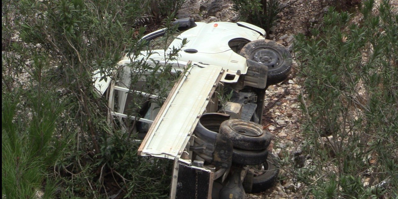 Alanya’da Kamyonet Dereye Uçtu: 1 Ölü, 1 Yaralı