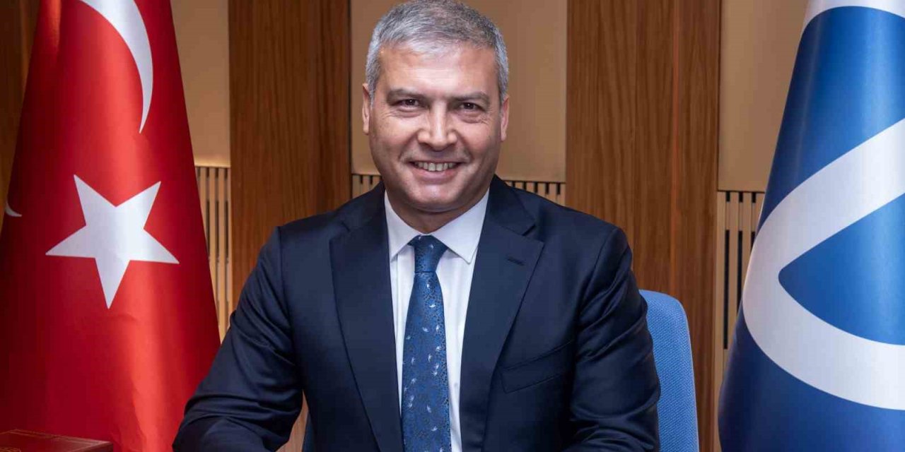 Göreve Başlayan Rektör Adıgüzel “yeni Şeyler Söyleme Zamanı”