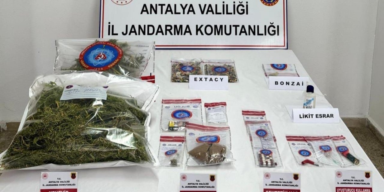 Jandarmadan Uyuşturucu Operasyonu