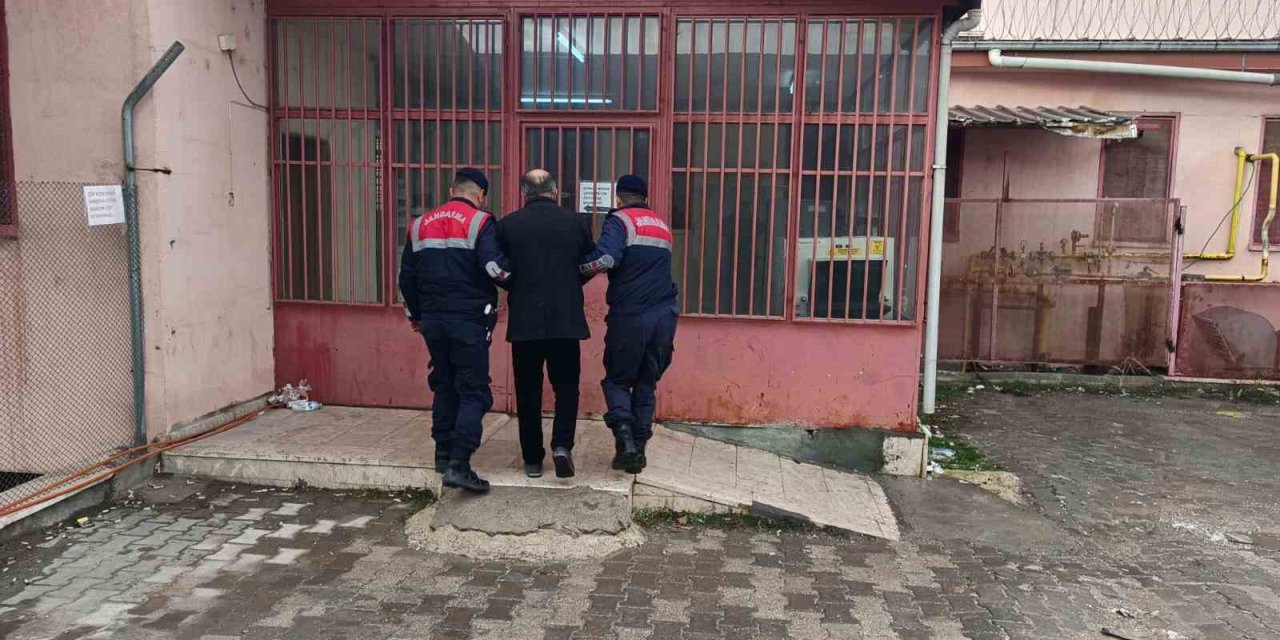 Jandarma Ekipleri Hapis Cezası Bulunan 5 Şahsı Yakaladı