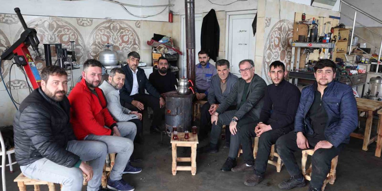 Başkan Özdoğan: "sanayi Esnafımızla Omuz Omuza Çalışıyoruz"