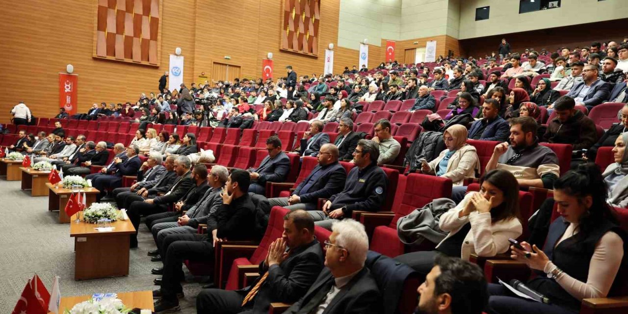 Mehmet Akif Ersoy’a Talas’ta Vefa