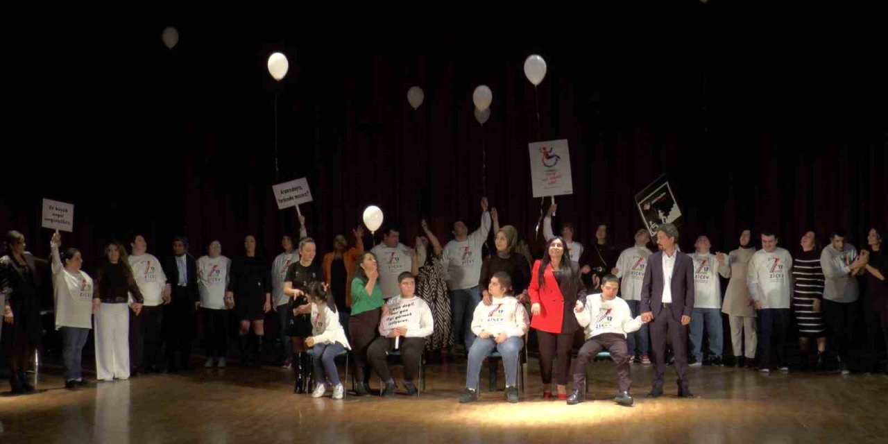 Özel Öğrencilerden Özel Yıl Sonu Etkinliği