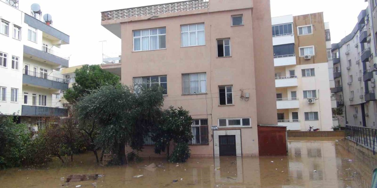 Mersin’de Akkuyu Nükleer Güç Santralinde Çalışan Rus Vatandaş Sel Mağduru Oldu