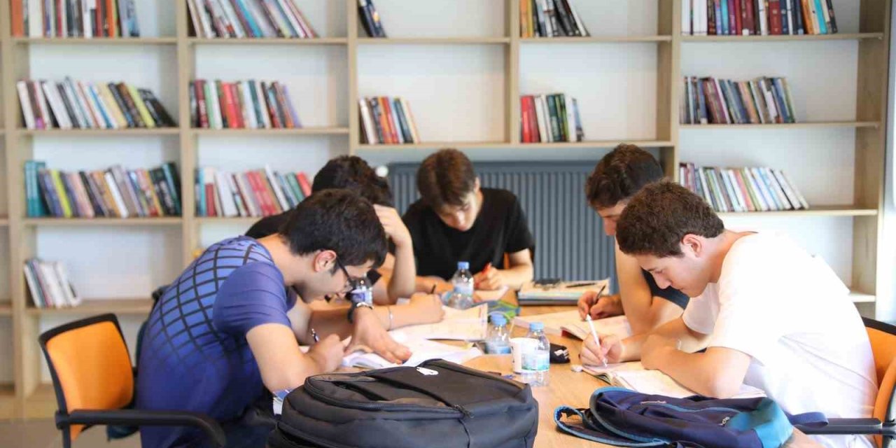 Gençler Melikgazi’nin ‘akıl Küplerini’ Çok Sevdi