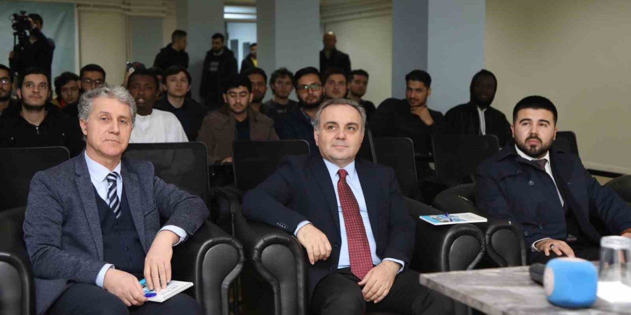 Rektör Altun, Tdv Tarafından Düzenlenen ‘kariyer Söyleşileri’ Etkinliğine Konuk Oldu