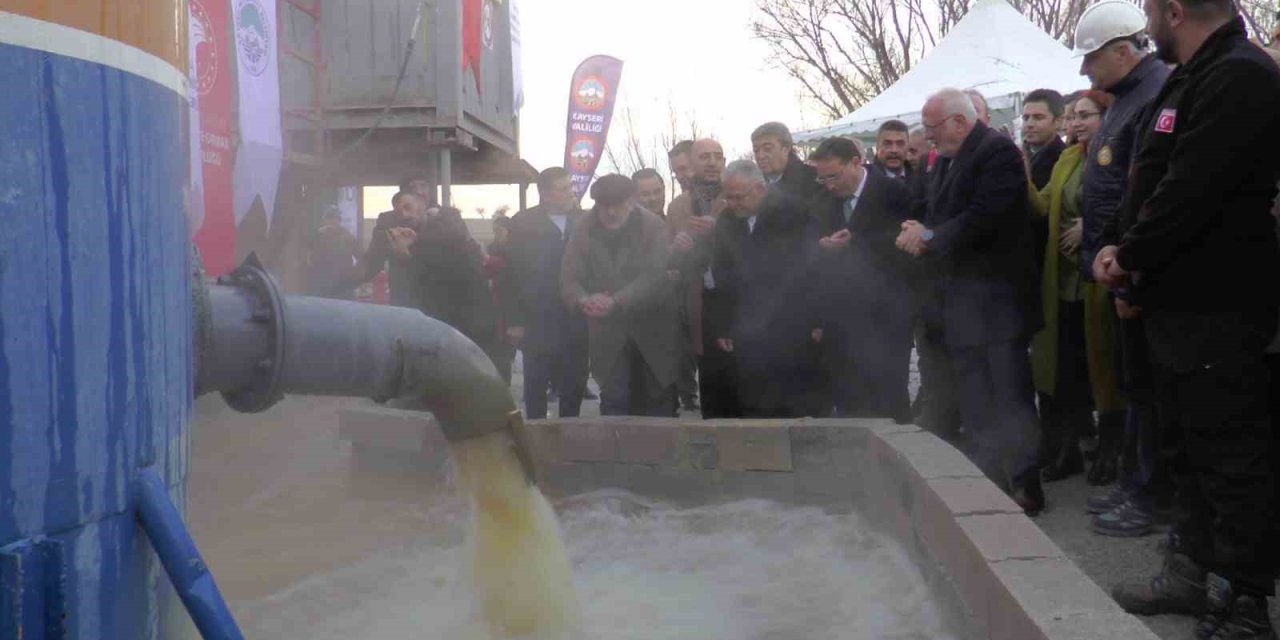 Kayseri Sera Osb İçin Kullanılacak Jeotermal Su Sondadan Çıktı