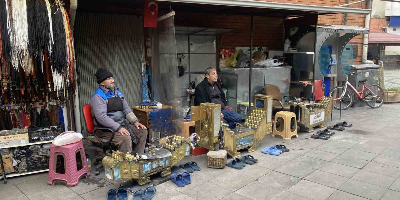 Sıcak Sular Esnafı Ayşe Ünlüce’den Kapalı Alan İstiyor