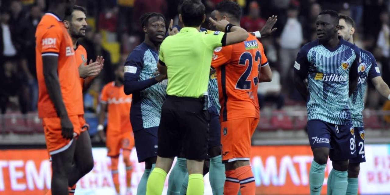 Kayserispor’un 16 Maçında 12 Hakem Düdük Çaldı