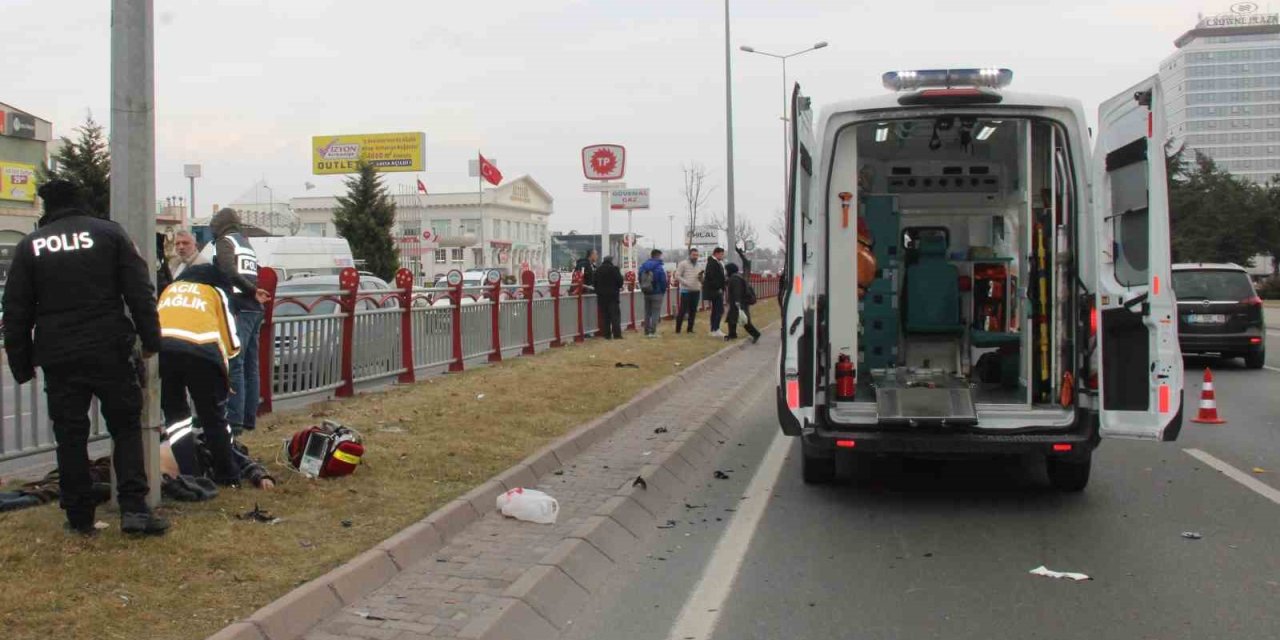 Motosikletin Çarptığı Yaya Hayatını Kaybetti