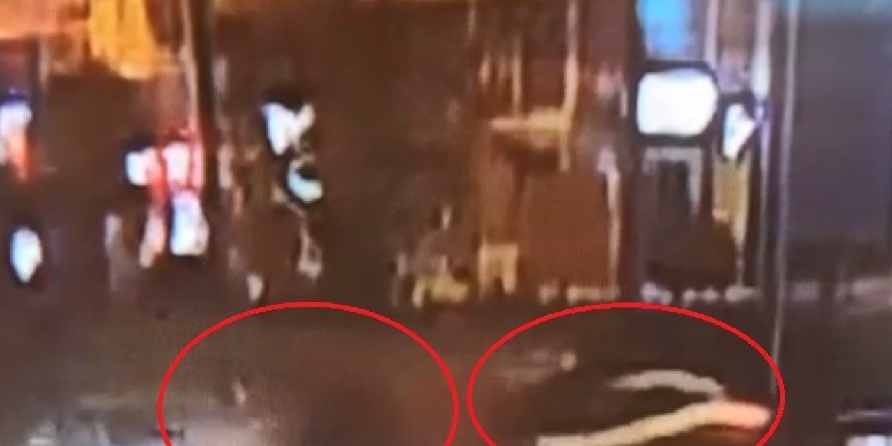 Araçları Hurdaya Döndüren Ölümlü Kaza Anı Kamerada