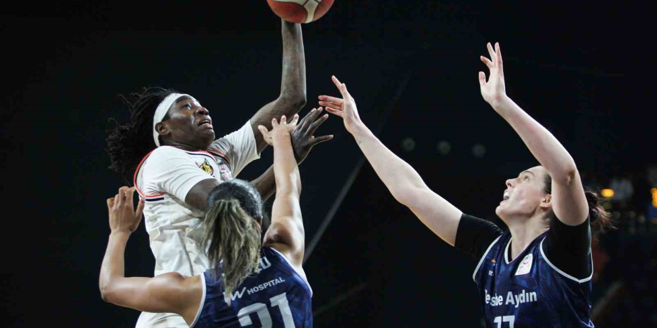 Türkiye Kadınlar Basketbol Süper Ligi: Çbk Mersin: 87 - Nesibe Aydın: 76