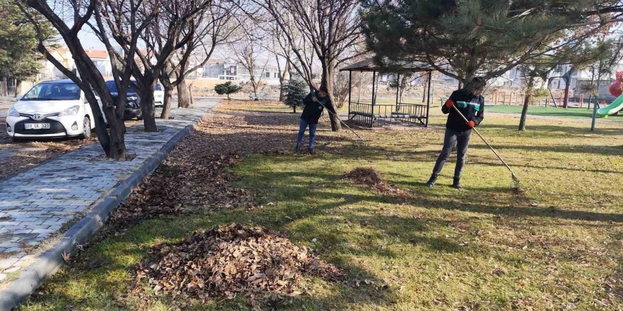 Park, Bahçe Ve Mesire Alanlarında Bakım Onarım Çalışmaları