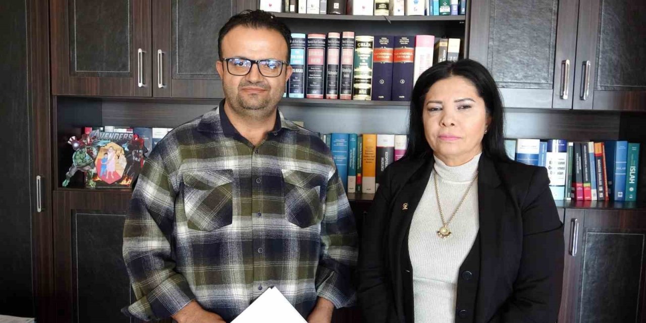 Eski Eşinin Akıl Sağlığının Yerinde Olduğunu Kanıtlamak İçin 18 Yılda 400’e Yakın Dava Açtı