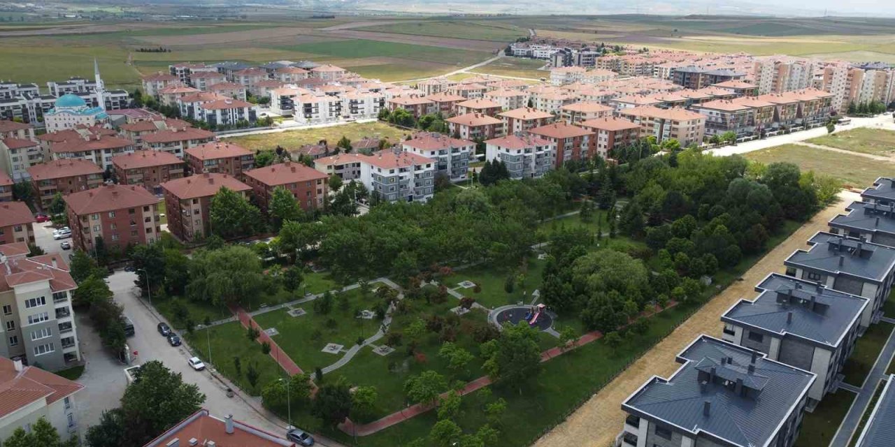 Tepebaşı’dan Yeşil Alan Miktarı Artmaya Devam Ediyor