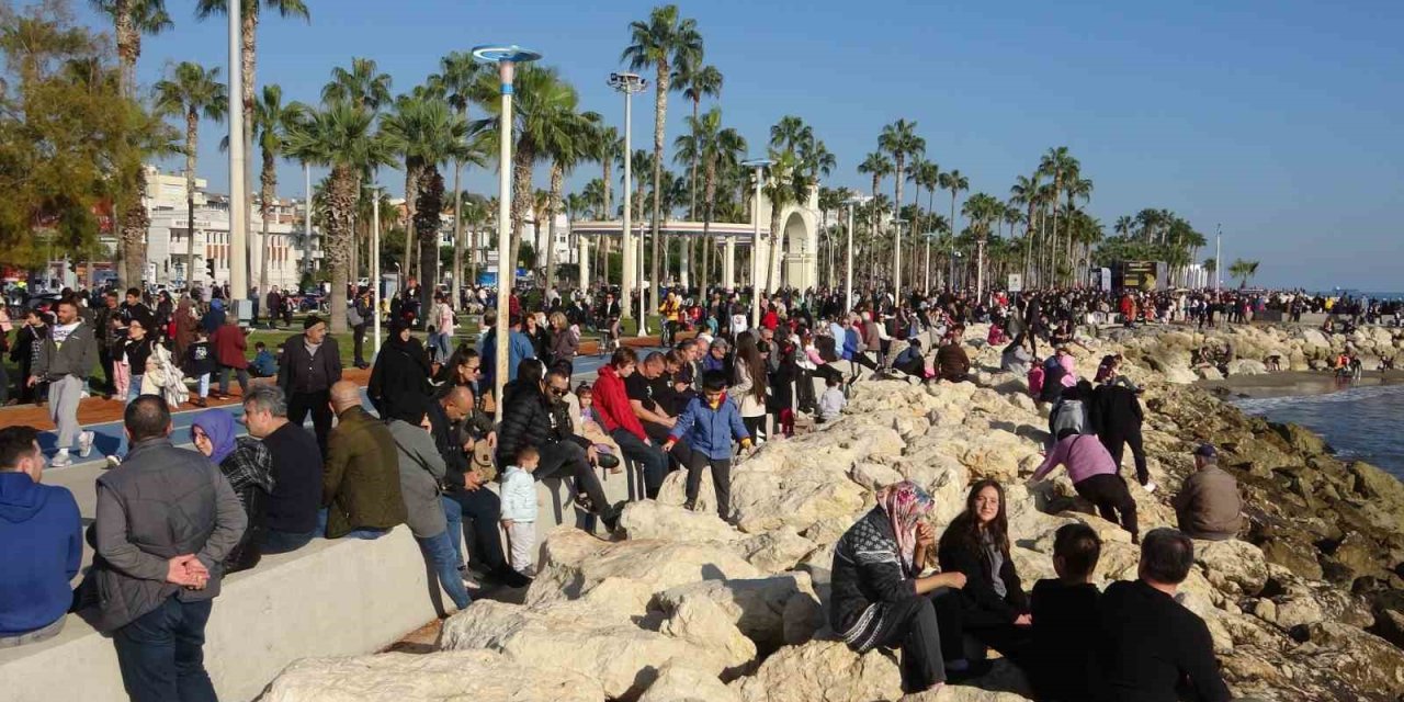 Solotürk, Mersin’de Prova Uçuşu Yaptı