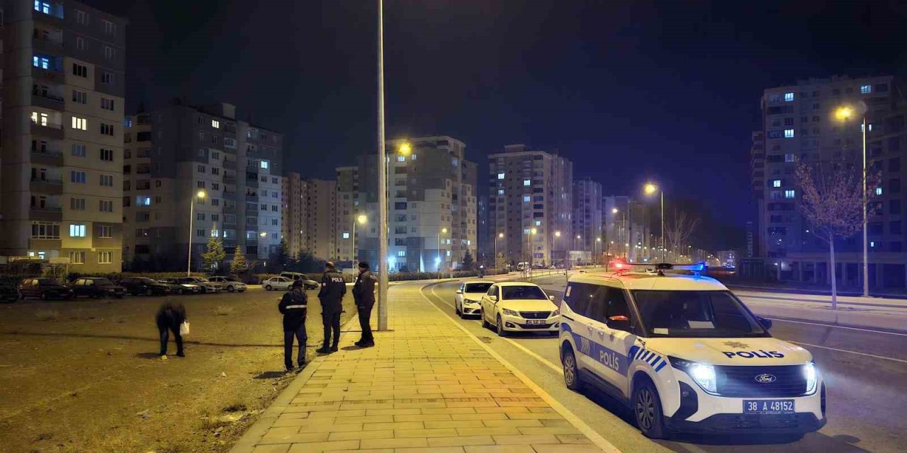 Kayseri’de Bıçaklı Kavga: 1 Ağır Yaralı