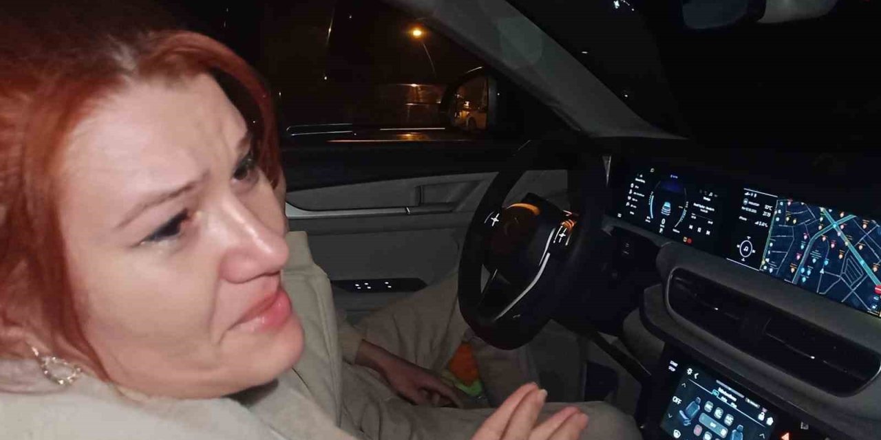 Ferdi Tayfur’un Sevenleri Dua Edip Gözyaşlarına Boğuldu