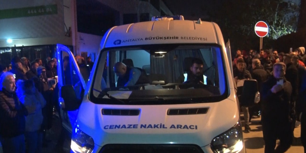 Ferdi Tayfur Şarkılarıyla Uğurlandı