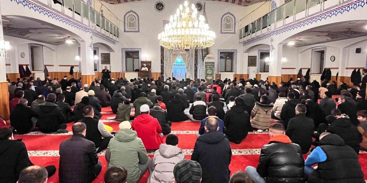 Başkan Özdoğan: "regaip Kandili’nin Manevi Atmosferini Hep Birlikte Paylaştık"