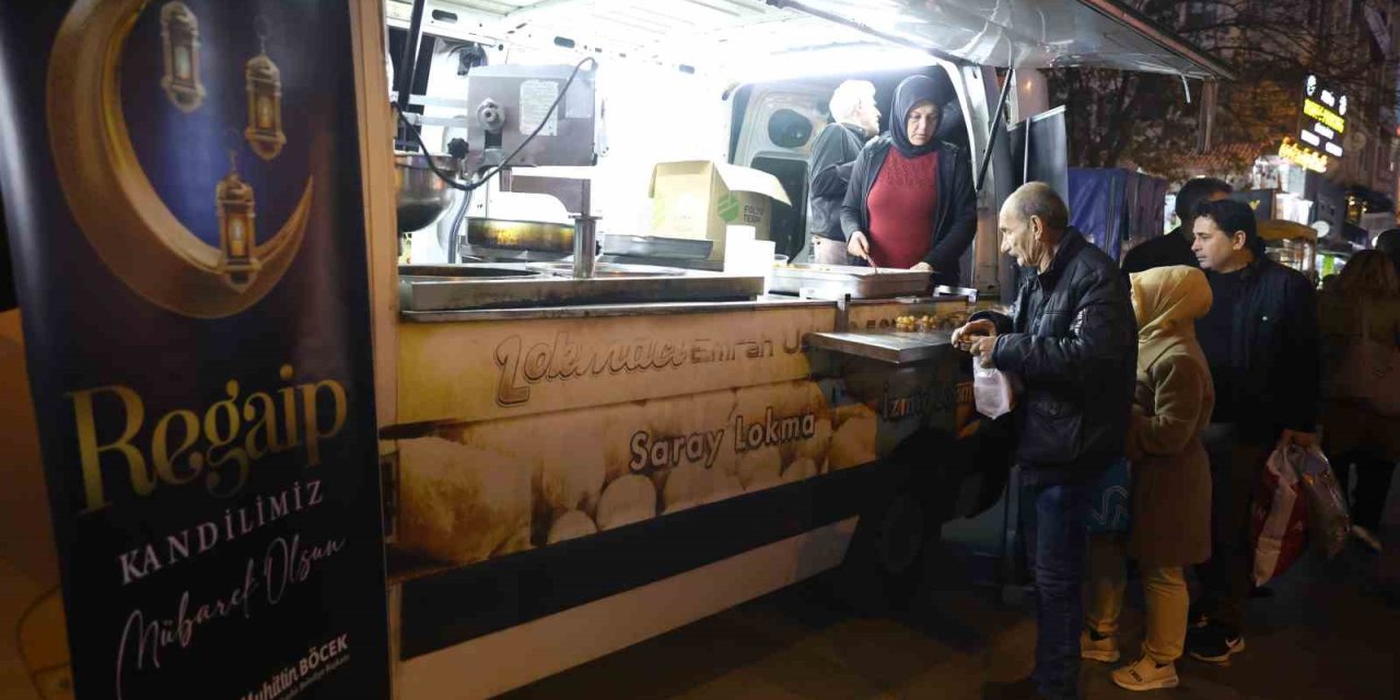 Büyükşehir Kandil Sebebiyle 19 İlçede Lokma İkram Etti