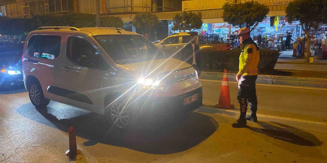 Alanya’da Sürücülere 1 Günde  2 Milyon 700 Bin 560 Tl Para Cezası